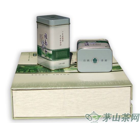 特级明前金坛雀舌珍珠白精美包装