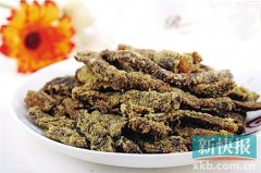 带上青稞洒、酸奶子等各金坛光大旅行社类食品及图案美丽的帐篷、卡热